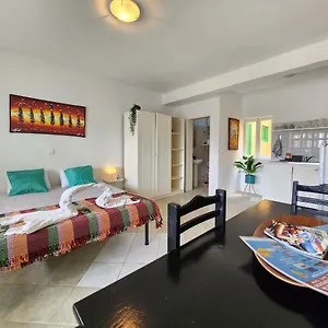 Cozy Close To The Beach! Santa Maria