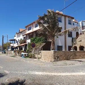 Frühstückspension Pensao Alcinda Bettencourt 100 Meters To The Beachfront, Santa Maria